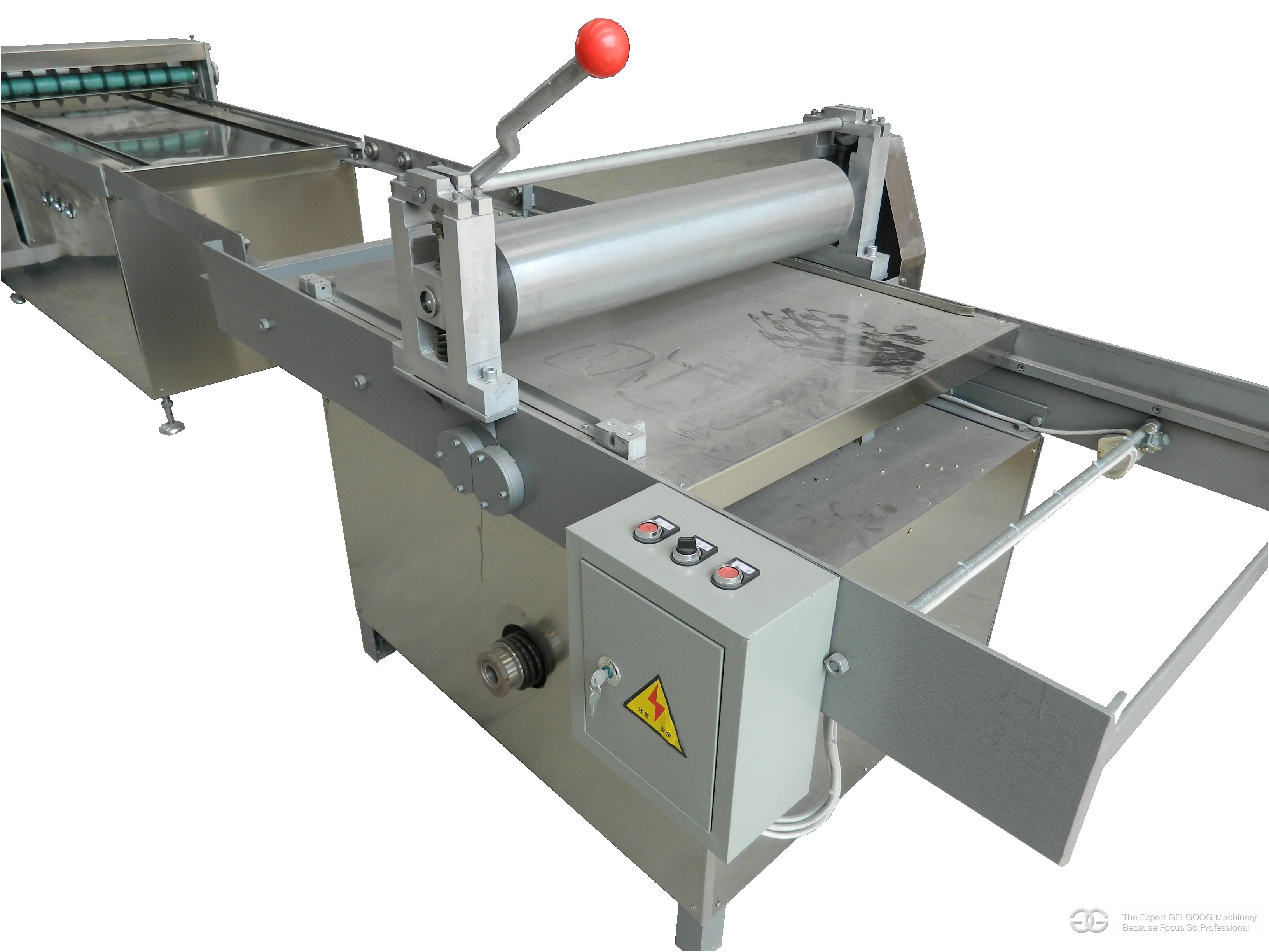 China Peanut Candy Molding Machine 